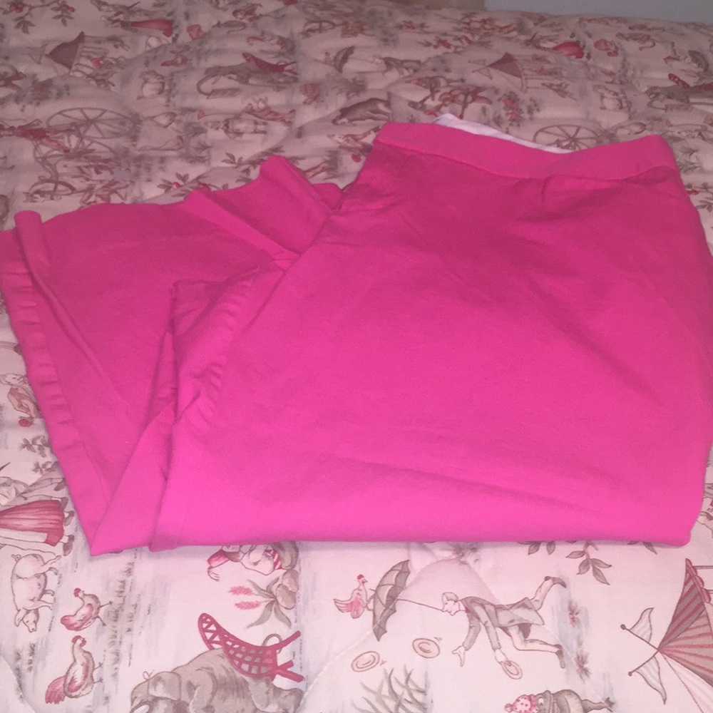 Crown and Ivy pink Capris 16w